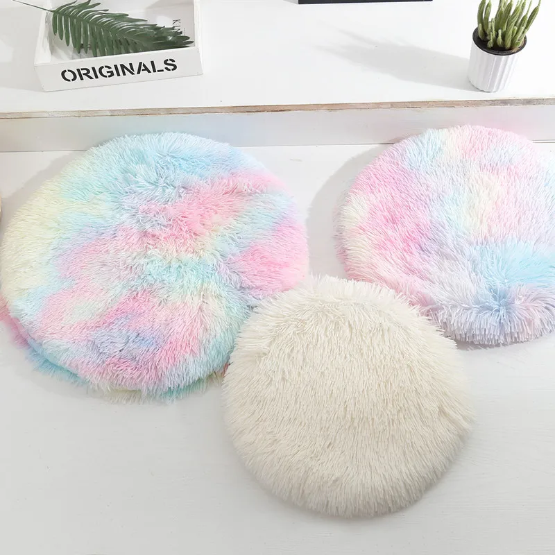 Plush pet round cushion Pomeranian small dog cage to keep warm, for autumn and winter, comfortable, simple and practical
Plush pet round cushion Pomeranian small dog cage to keep warm, for autumn and winter, comfortable, simple and practical
