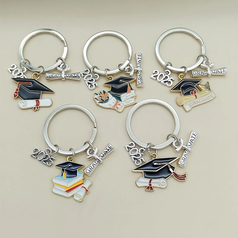2025 Graduation Gown Cap Keychain Metal Doctoral Hat Keyring Student Bag Hanging Pendant Key Holder Graduation Ceremony Gifts
2025 Graduation Gown Cap Keychain Metal Doctoral Hat Keyring Student Bag Hanging Pendant Key Holder Graduation Ceremony Gifts