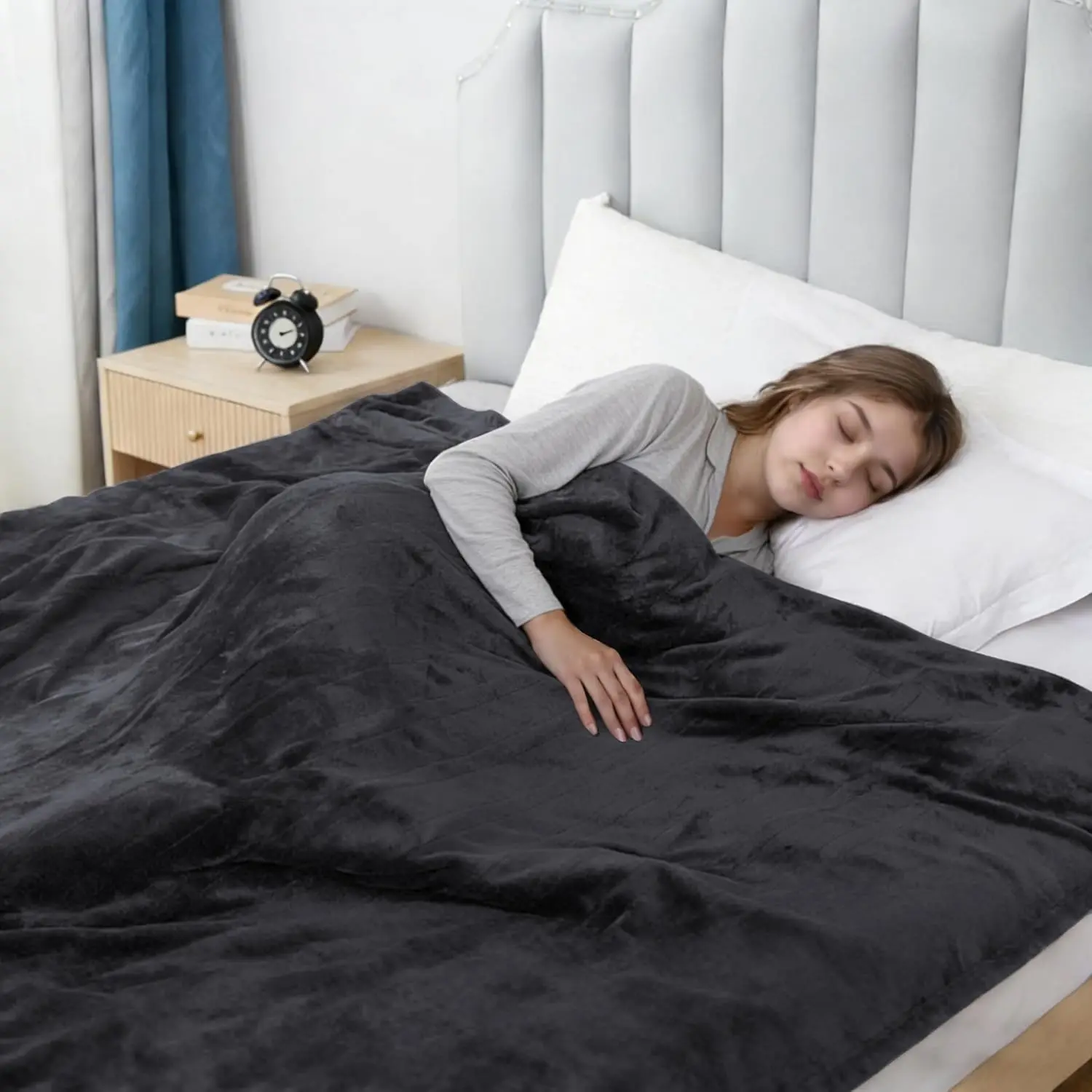 Full Size Electric Heated Blanket 72x84, Fast Heating with Auto Off, Soft Plush for Bed and Couch
Full Size Electric Heated Blanket 72x84, Fast Heating with Auto Off, Soft Plush for Bed and Couch