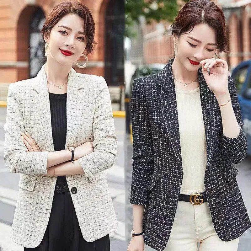 New Spring Autumn Fashion grid Suit Jacket Plus Size Female Casual Blazer Single Breasted Womens Office Clothing With Lining 5XL
New Spring Autumn Fashion grid Suit Jacket Plus Size Female Casual Blazer Single Breasted Womens Office Clothing With Lining 5XL