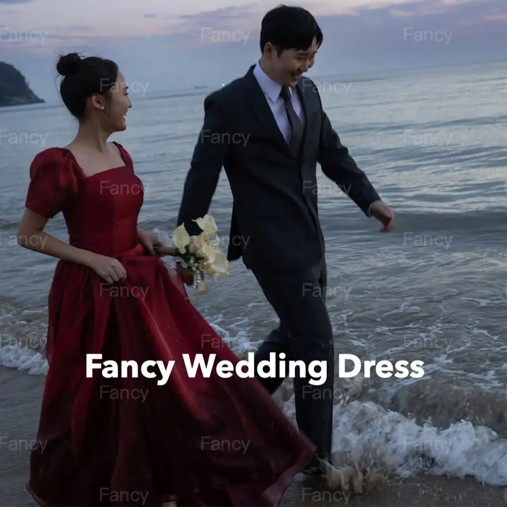 Fancy Elegant Red Square Neck Wedding Dress Korea Photo Shoot Short Sleeves Bridal Gown Floor Length Customized
Fancy Elegant Red Square Neck Wedding Dress Korea Photo Shoot Short Sleeves Bridal Gown Floor Length Customized