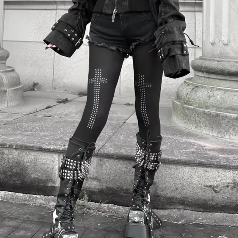 Новые модные черные колготки с крестиками из страз для женщин в стиле ретро, хип-хоп, стритстайл, Y2K, косплей, для дерзких девушек
Новые модные черные колготки с крестиками из страз для женщин в стиле ретро, хип-хоп, стритстайл, Y2K, косплей, для дерзких девушек