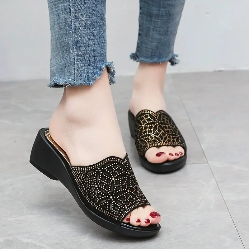 Female Shoes on Sale 2025 Brand Open Toe Women's Slippers Fashion Office Slippers Women Crystal Round Toe Wedges Women's Sandals
Female Shoes on Sale 2025 Brand Open Toe Women's Slippers Fashion Office Slippers Women Crystal Round Toe Wedges Women's Sandals