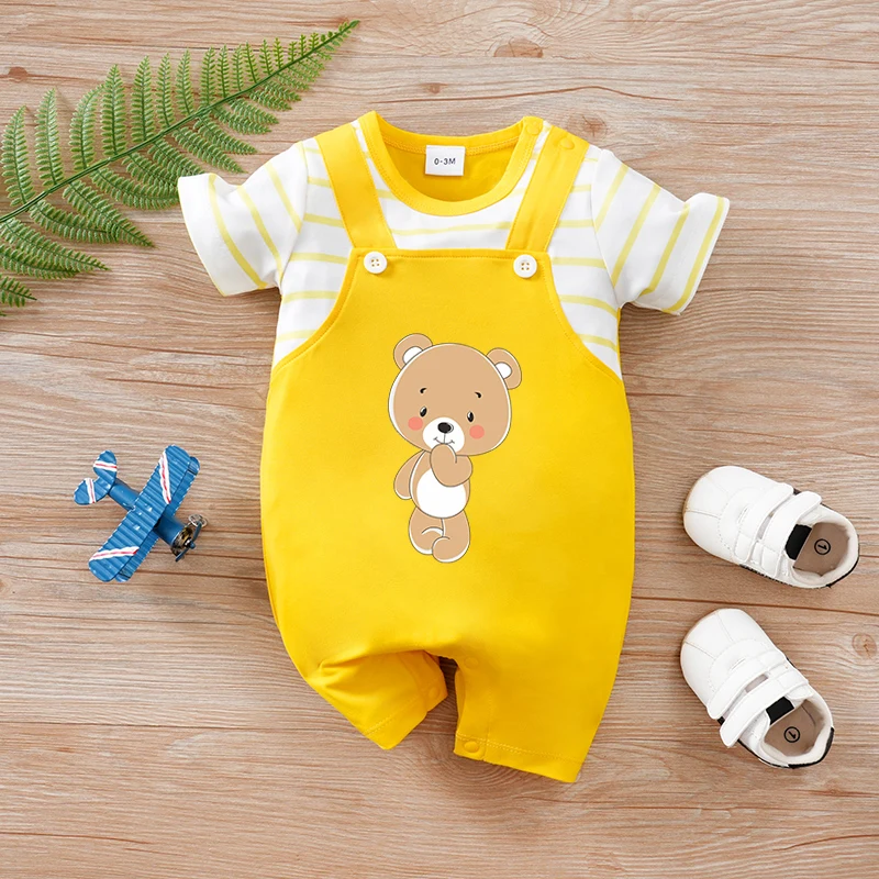 Newborn baby summer short-sleeved fake 2-piece strap yellow bear cute soft and comfortable round-neck one-piece suit
Newborn baby summer short-sleeved fake 2-piece strap yellow bear cute soft and comfortable round-neck one-piece suit