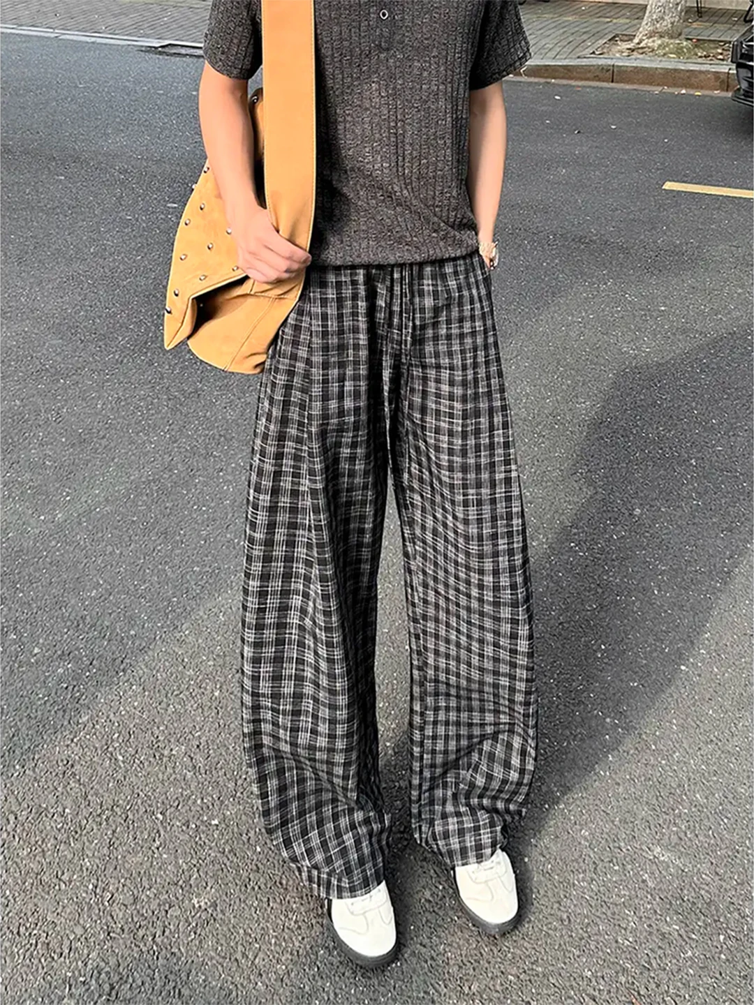 Summer Thin Wide Leg Pants Casual Loose Fit Bubble Cloth Drapey Plaid Knife Pants Breathable Straight Cut Leisure Trousers
Summer Thin Wide Leg Pants Casual Loose Fit Bubble Cloth Drapey Plaid Knife Pants Breathable Straight Cut Leisure Trousers