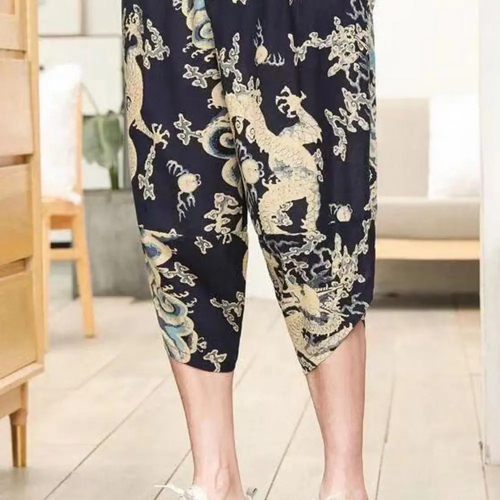 Wide-leg Pants Stylish Chinese-inspired Men's Cropped Trousers with Retro Print Elastic Waist Side Pockets for Wear Plus Sizes
Wide-leg Pants Stylish Chinese-inspired Men's Cropped Trousers with Retro Print Elastic Waist Side Pockets for Wear Plus Sizes