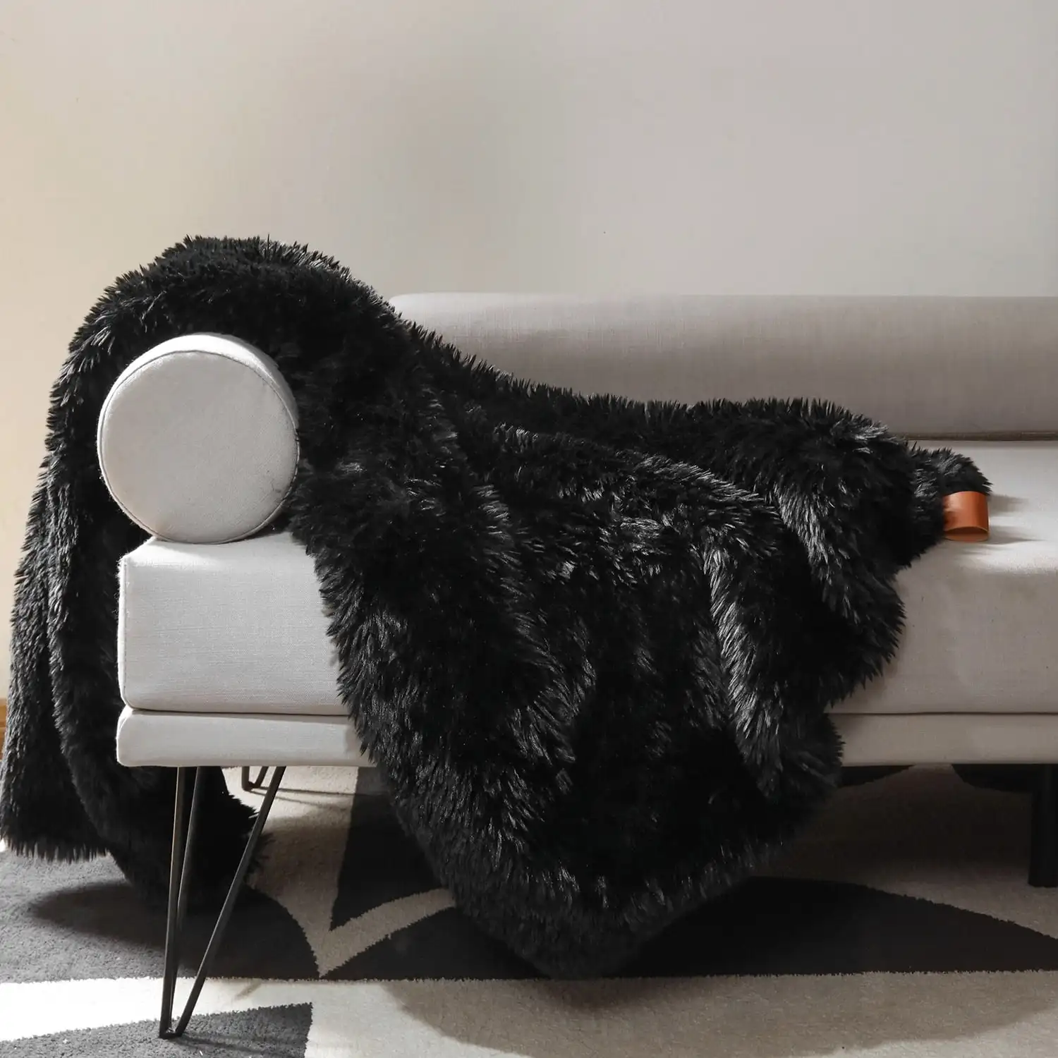 Alpaca Fleece Blanket Soft Plush Throw Blanket for Couch, Bed, 50x 60, Black, 1 Pack
Alpaca Fleece Blanket Soft Plush Throw Blanket for Couch, Bed, 50x 60, Black, 1 Pack