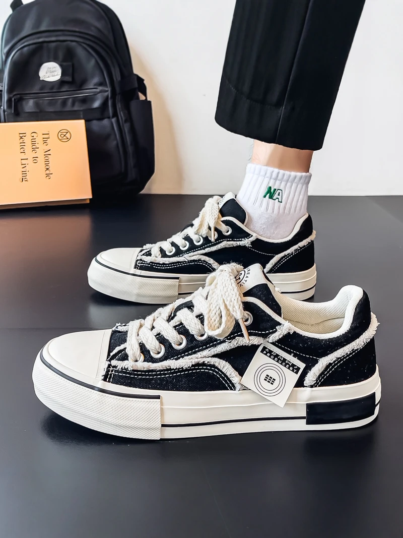 Men's Casual Canvas Shoes 2026 New Style Summer Trend Thick Bottom Board Shoes Student Sports Leisure Youth Low Top Sneakers
Men's Casual Canvas Shoes 2026 New Style Summer Trend Thick Bottom Board Shoes Student Sports Leisure Youth Low Top Sneakers