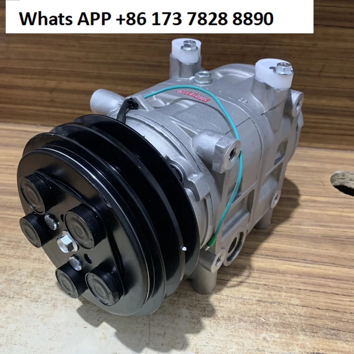 Компрессор DKS-32C, Jinlong Yutong, компрессор кондиционера для автобуса, насос кондиционера, насос холодного воздуха
Компрессор DKS-32C, Jinlong Yutong, компрессор кондиционера для автобуса, насос кондиционера, насос холодного воздуха