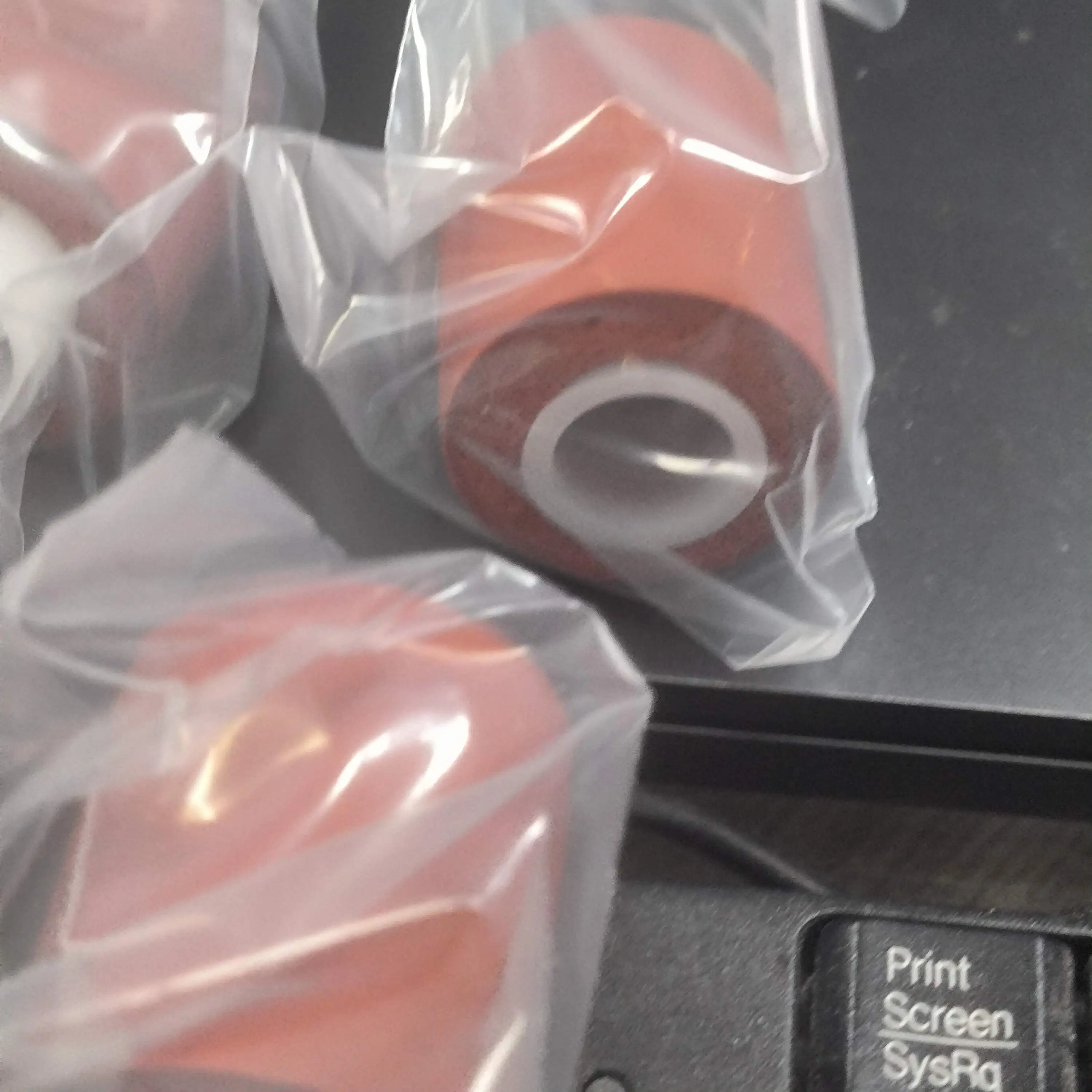 Разделительный ролик ADV6055 FC5-2528-000 для Canon ADV 6055 6065 6075 6255 6265 6275 8105 8095 8085 8205 длительный срок службы
Разделительный ролик ADV6055 FC5-2528-000 для Canon ADV 6055 6065 6075 6255 6265 6275 8105 8095 8085 8205 длительный срок службы