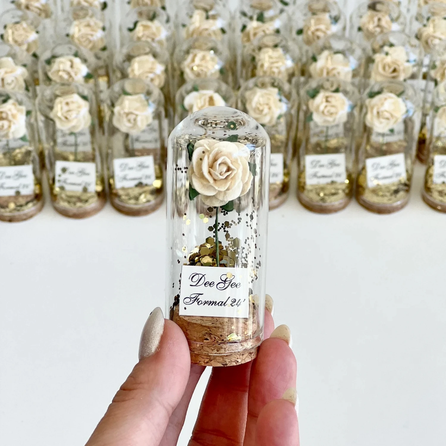 Royal Rose Wedding Favors for Guests, Custom Party Favors, Rose Dome Favors, Personalized Bachelorette Favors, Bulk Quinceanera
Royal Rose Wedding Favors for Guests, Custom Party Favors, Rose Dome Favors, Personalized Bachelorette Favors, Bulk Quinceanera