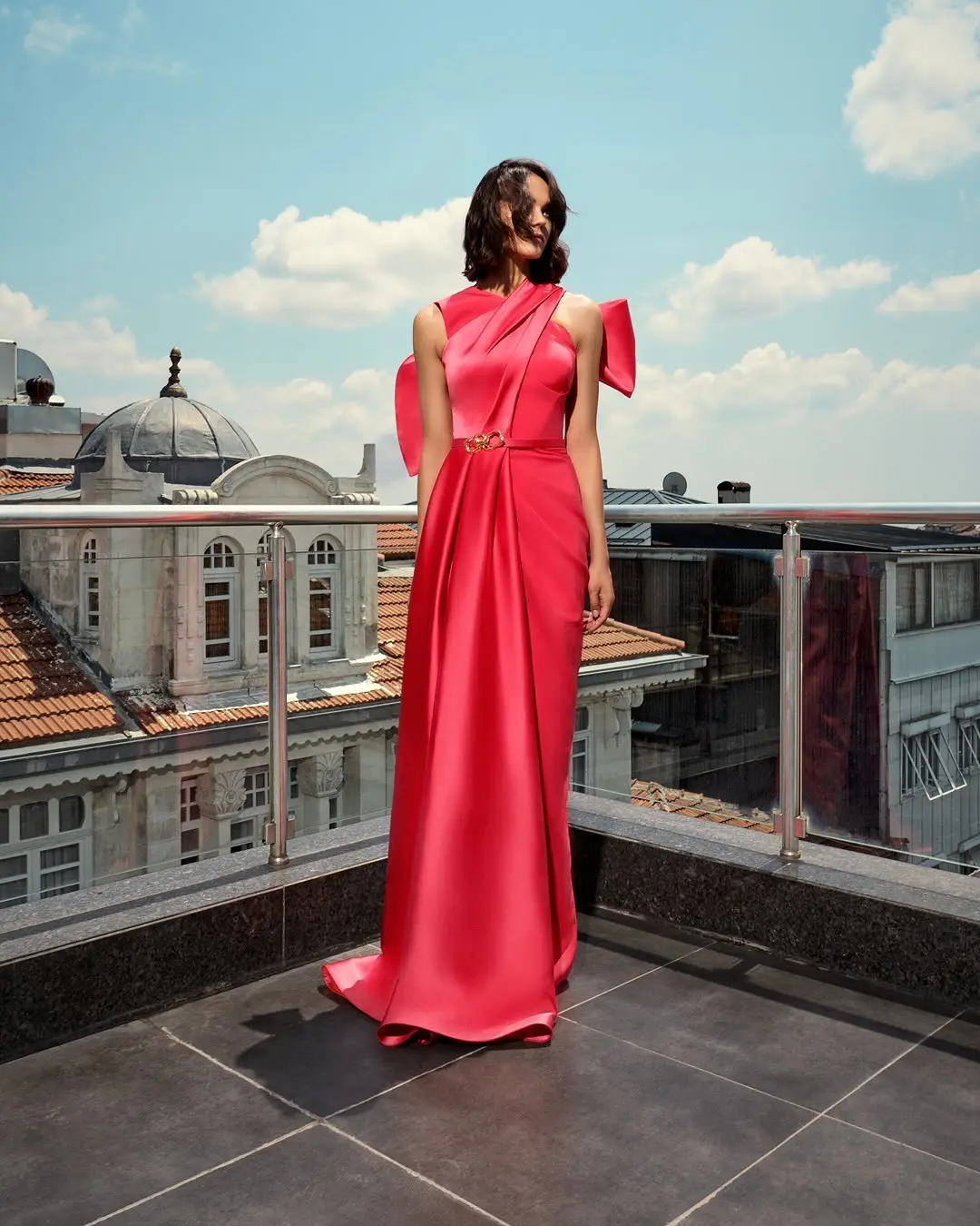 Customized Modern Halter Bow Sequined Evening Dresses Graceful Panel Train Jersey Satin Red Vestido De Festa Vestido De Noche
Customized Modern Halter Bow Sequined Evening Dresses Graceful Panel Train Jersey Satin Red Vestido De Festa Vestido De Noche