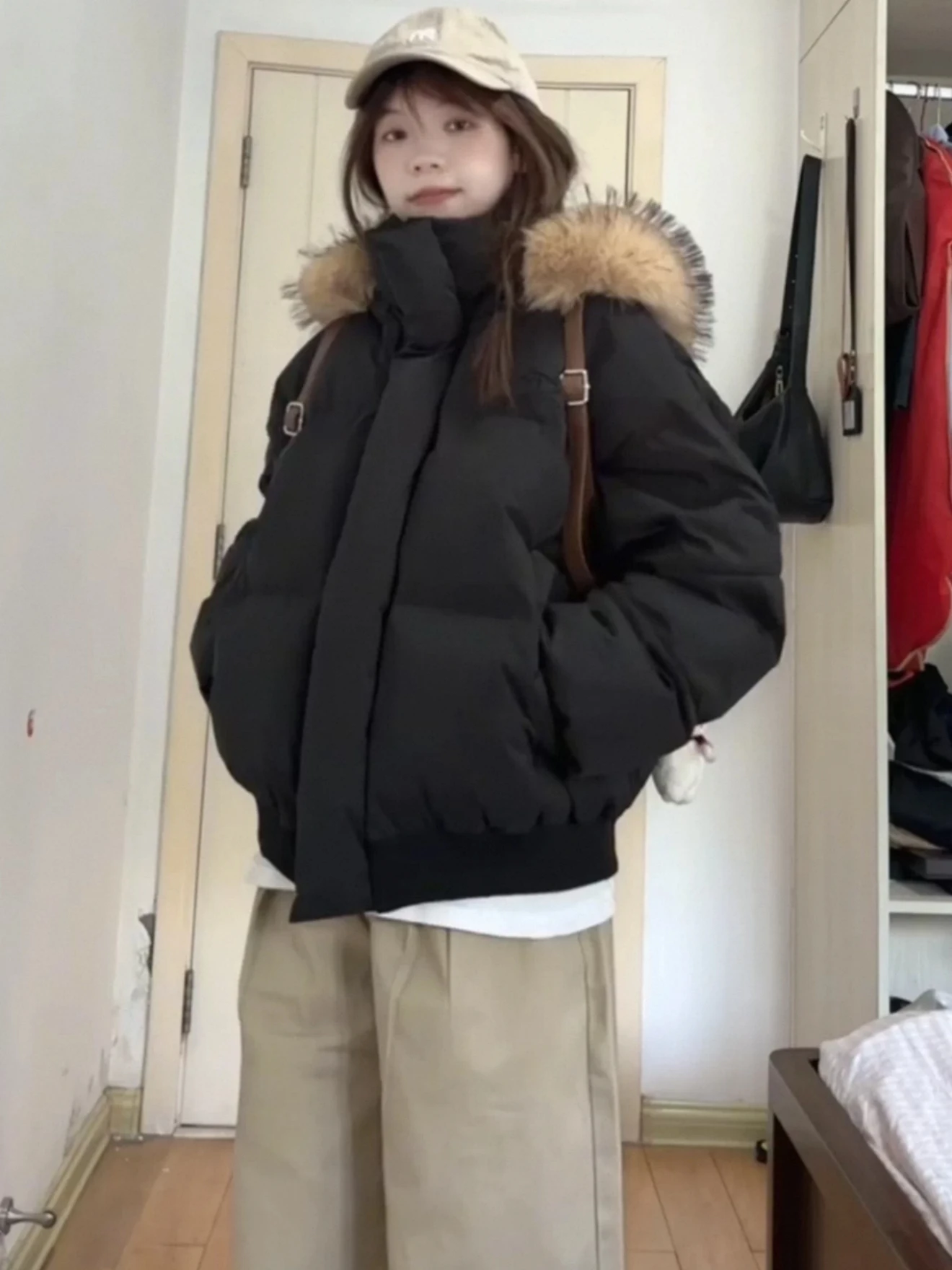 American Style Hooded Cotton Jacket Women Winter New Loose Thick Warm Coat Couple's Outerwear Zipper Closure Long Sleeve
American Style Hooded Cotton Jacket Women Winter New Loose Thick Warm Coat Couple's Outerwear Zipper Closure Long Sleeve