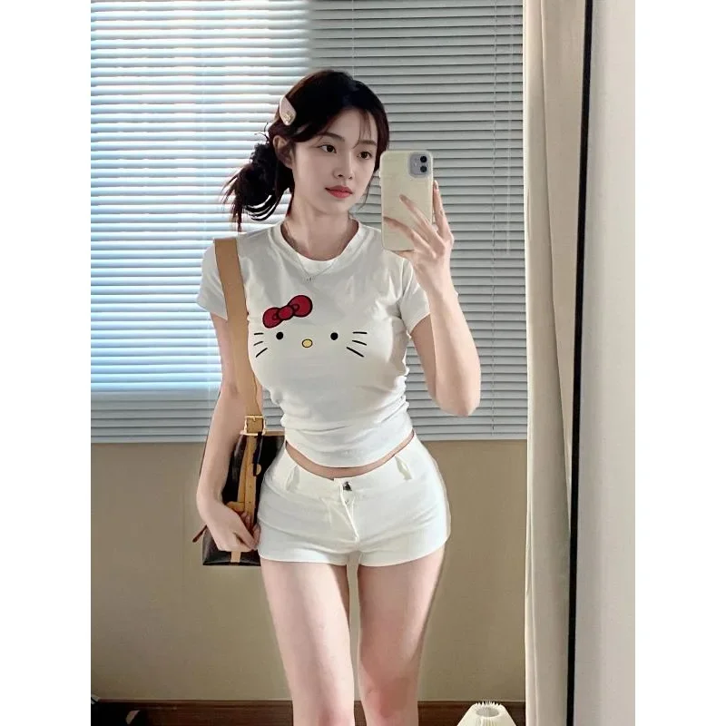 Пижамы Hello Kitty с героями мультфильмов, новая милая и милая футболка с короткими рукавами из чистого хлопка Hello Kitty, женский летний тонкий и тонкий топ
Пижамы Hello Kitty с героями мультфильмов, новая милая и милая футболка с короткими рукавами из чистого хлопка Hello Kitty, женский летний тонкий и тонкий топ