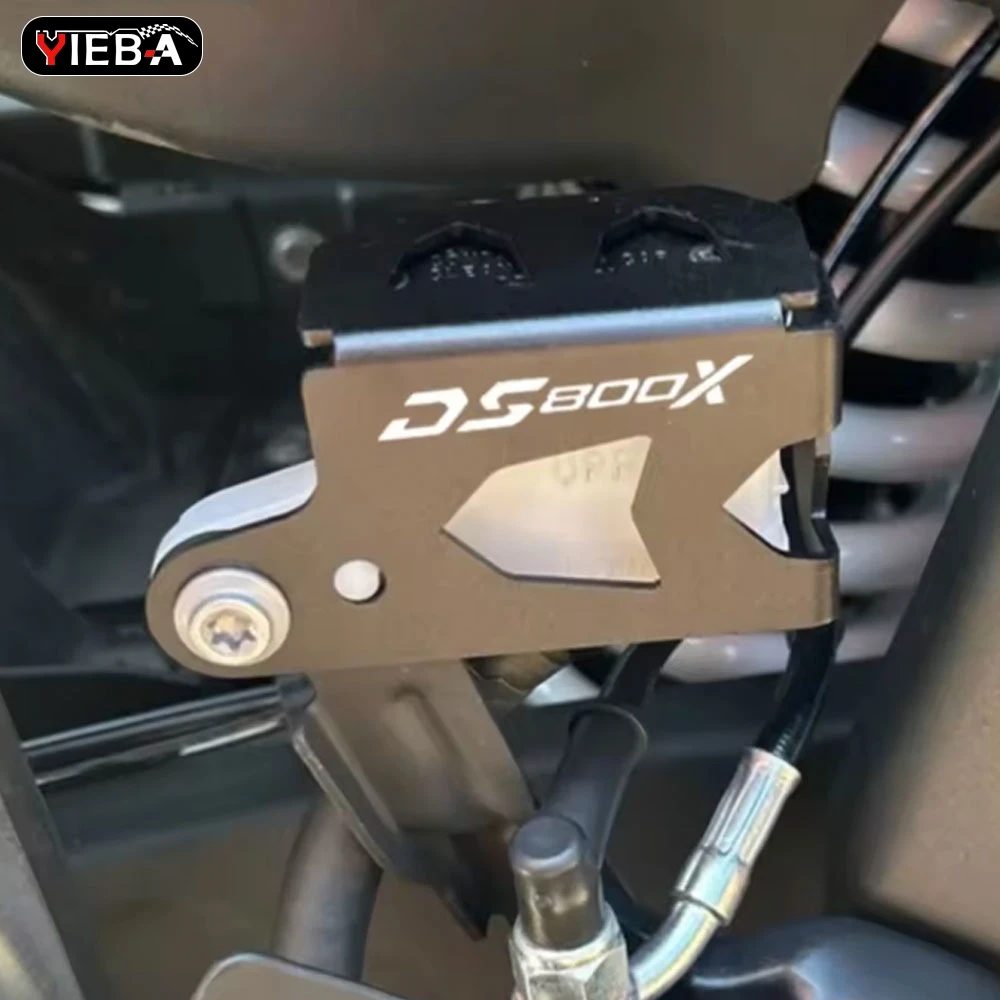 YIEBA Motorcycle Rear Brake Fluid Reservoir Guard Oil Cup Protector For VOGE 500AC AC 500 350 AC 350AC AC500 AC350 2021 - 2026
YIEBA Motorcycle Rear Brake Fluid Reservoir Guard Oil Cup Protector For VOGE 500AC AC 500 350 AC 350AC AC500 AC350 2021 - 2026
