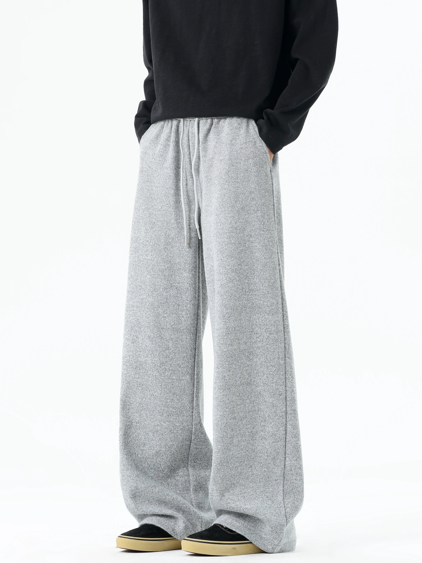 Trendy American Straight Leg Drapey Sport Sweatpants Men Vintage Loose Versatile Wide Leg Casual Pants Pure Color Youth Wear
Trendy American Straight Leg Drapey Sport Sweatpants Men Vintage Loose Versatile Wide Leg Casual Pants Pure Color Youth Wear