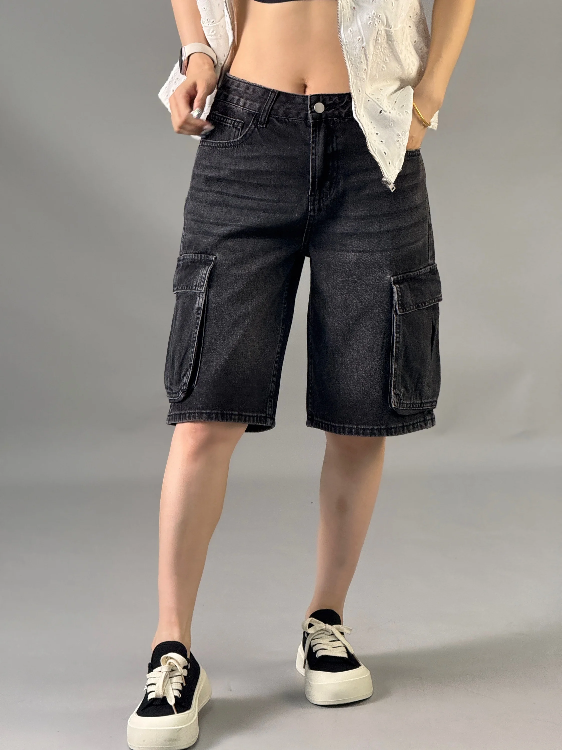 2025 Summer American Style Washed Pockets Workwear Loose Five-Piece Straight Denim Pants
2025 Summer American Style Washed Pockets Workwear Loose Five-Piece Straight Denim Pants
