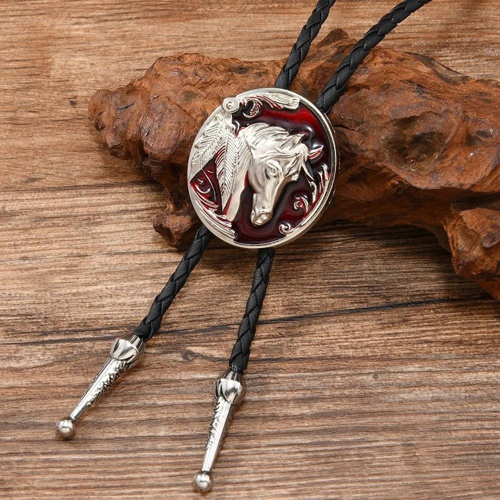 Винтажный кулон-боло с головой лошади в стиле Oil Drip, из сплава, гладкий, полированный, на кожаном шнурке
Винтажный кулон-боло с головой лошади в стиле Oil Drip, из сплава, гладкий, полированный, на кожаном шнурке