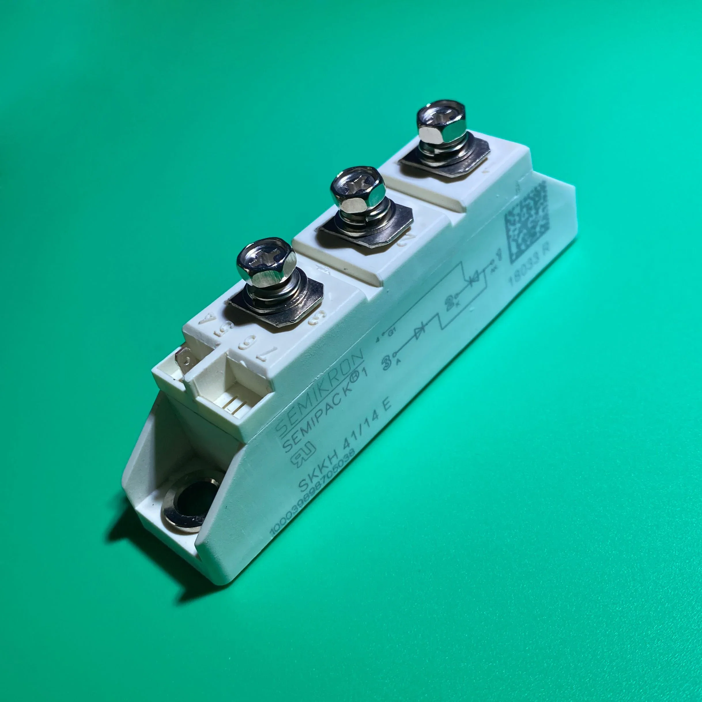 SKKH41/14E MODULE SKKH 41/14 E IGBT Thyristor Diode Modules SKKH4114E SKKH41-14E SK KH41/14E
SKKH41/14E MODULE SKKH 41/14 E IGBT Thyristor Diode Modules SKKH4114E SKKH41-14E SK KH41/14E