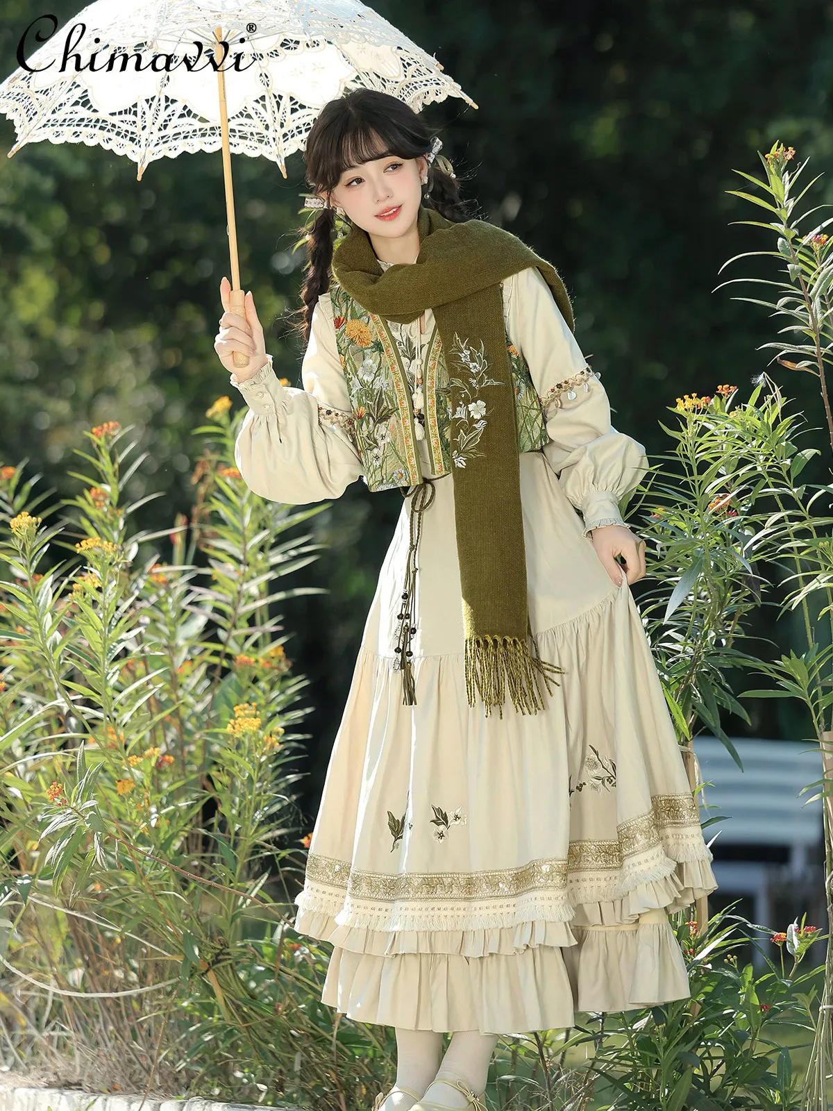 Original Chinese Style Dress Set New 2026 Spring Autumn Exquisite Embroidered Long-sleeve Dress with Sleeveless Vest and Scarf
Original Chinese Style Dress Set New 2026 Spring Autumn Exquisite Embroidered Long-sleeve Dress with Sleeveless Vest and Scarf