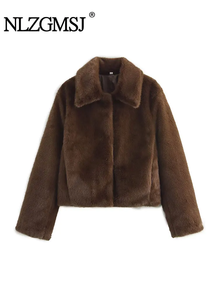 Nlzgmsj новая зимняя женская куртка из искусственного меха с длинным рукавом, модное пальто, женская шикарная толстая теплая верхняя одежда
Nlzgmsj новая зимняя женская куртка из искусственного меха с длинным рукавом, модное пальто, женская шикарная толстая теплая верхняя одежда