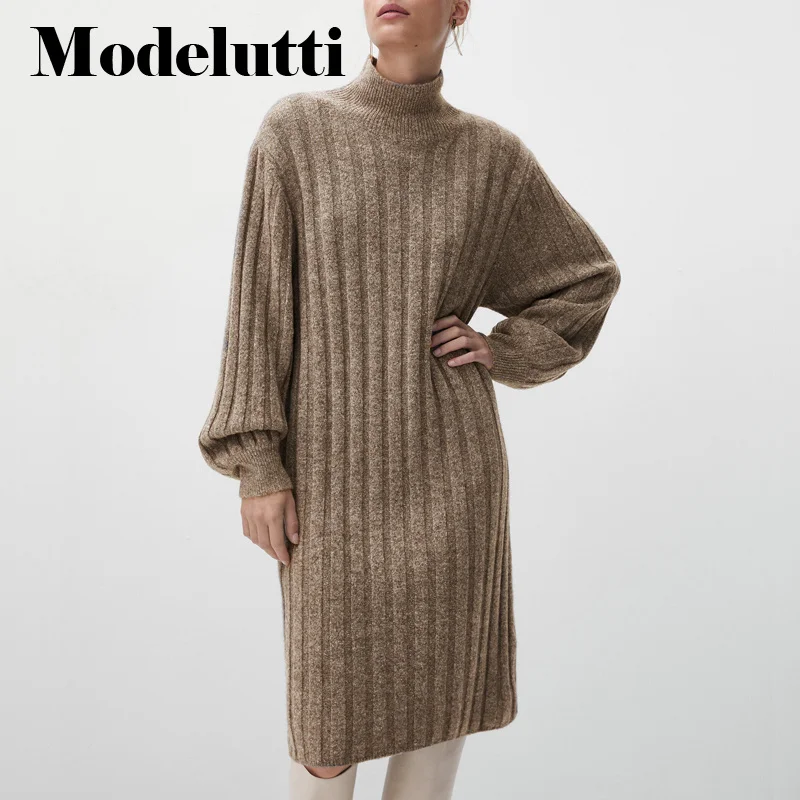 New Spring 2023 Autumn Temperament Dress Fashion Stand-up Collar Rib Knit Midi Dress Solid Color Simple Casual Women
New Spring 2023 Autumn Temperament Dress Fashion Stand-up Collar Rib Knit Midi Dress Solid Color Simple Casual Women