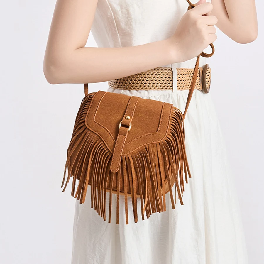 New Bohemian retro fringed bags for women frosted flip-top crossbody bag pu leather shoulder bag simple solid color handbags sac
New Bohemian retro fringed bags for women frosted flip-top crossbody bag pu leather shoulder bag simple solid color handbags sac
