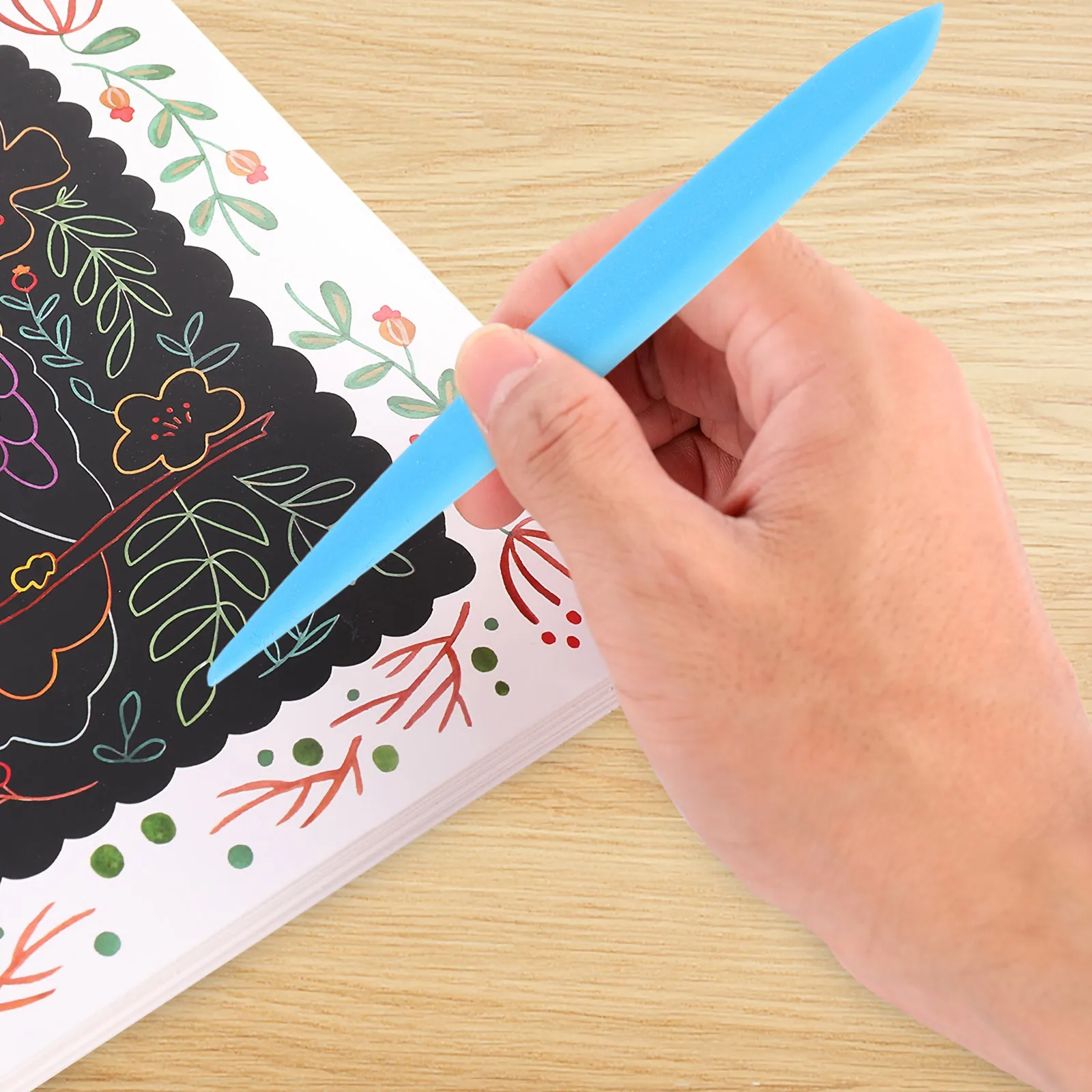 20Pcs Kids Scratch Pens Dual Tip Plastic Scratch Drawing Tools Creative Craft Supplies for Painting Drawing Paper Art Projects
20Pcs Kids Scratch Pens Dual Tip Plastic Scratch Drawing Tools Creative Craft Supplies for Painting Drawing Paper Art Projects