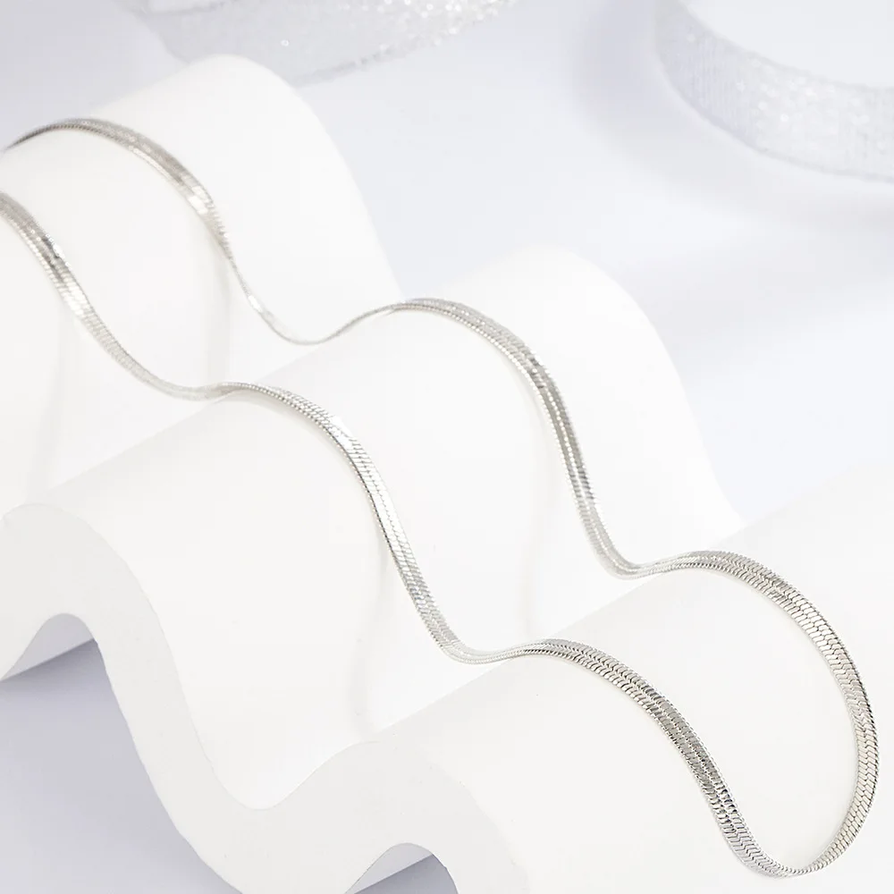 925 Sterling Silver Necklace Glossy Blade Snake Chain 5mm Ladies Fashion Simple Birthday Party Wedding Anniversary Jewelry Gift
925 Sterling Silver Necklace Glossy Blade Snake Chain 5mm Ladies Fashion Simple Birthday Party Wedding Anniversary Jewelry Gift