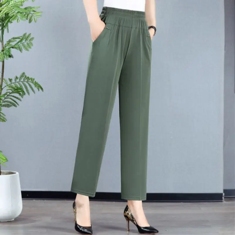 Womens Elastic Waist High Waist Straight Leg Cropped Casual Pants
Womens Elastic Waist High Waist Straight Leg Cropped Casual Pants