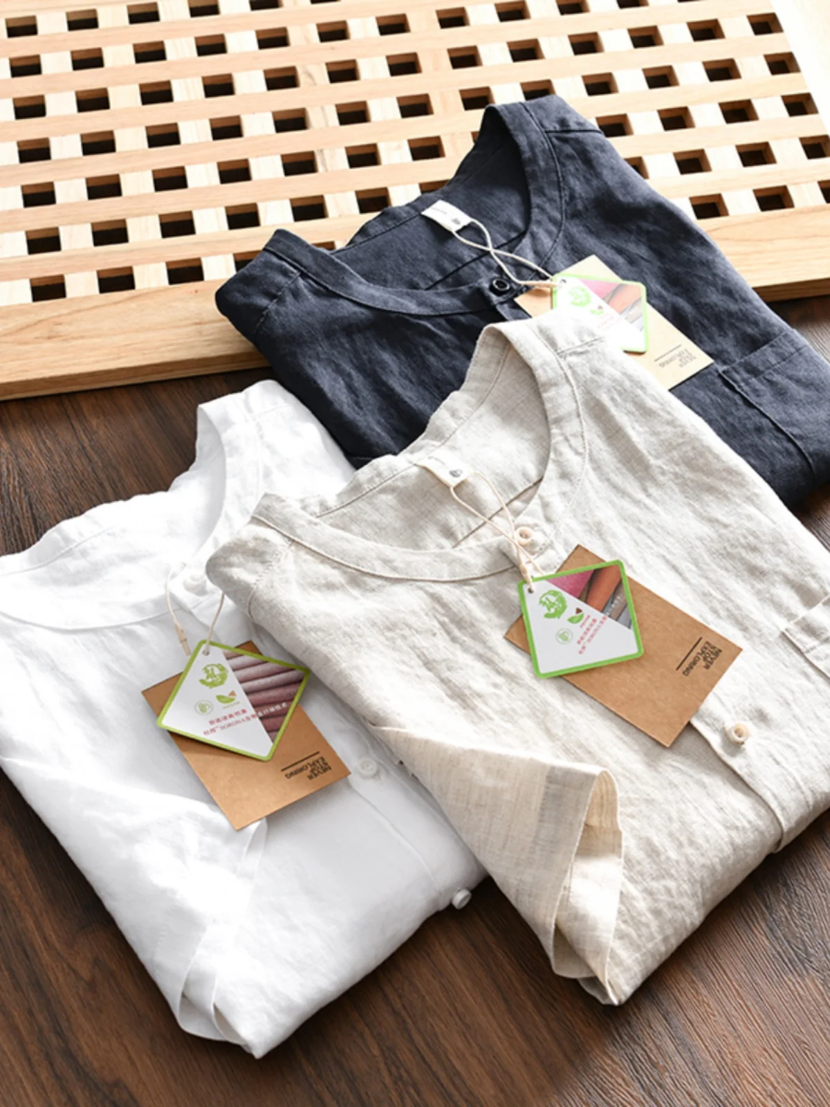 100% Pure Linen Men's Summer Thin Comfortable Breathable Retro Style Casual Shirt round Neck Short Sleeve Linen Blouse
100% Pure Linen Men's Summer Thin Comfortable Breathable Retro Style Casual Shirt round Neck Short Sleeve Linen Blouse