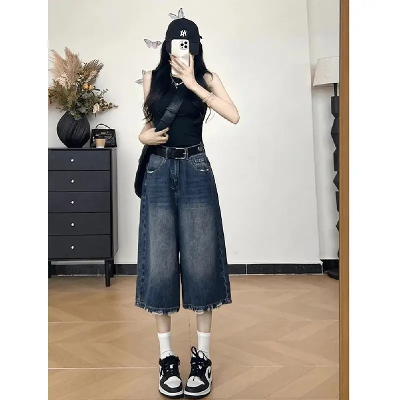 American Style Vintage Ripped 7/8 Length Jeans for Women, Plus Size Loose High Waist Casual Worn-In Denim Pants, Summer
American Style Vintage Ripped 7/8 Length Jeans for Women, Plus Size Loose High Waist Casual Worn-In Denim Pants, Summer