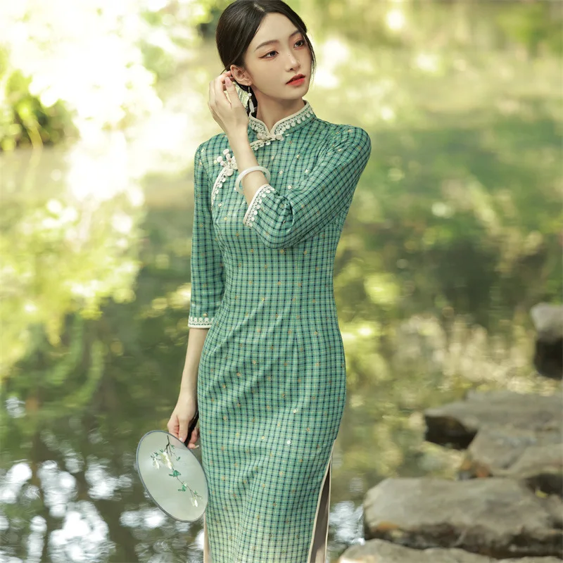 2022 Long Chinese traditional Dress Cheongsam Qipao Vestidos Chinos Hanfu Chinese Tea Ceremony Dress For Women
2022 Long Chinese traditional Dress Cheongsam Qipao Vestidos Chinos Hanfu Chinese Tea Ceremony Dress For Women