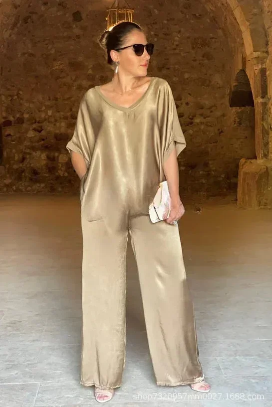 Traje de satén de gran tamaño para mujer, Tops negros con cuello en V, pantalones largos, trajes sueltos para mujer, ropa inform
Traje de satén de gran tamaño para mujer, Tops negros con cuello en V, pantalones largos, trajes sueltos para mujer, ropa inform