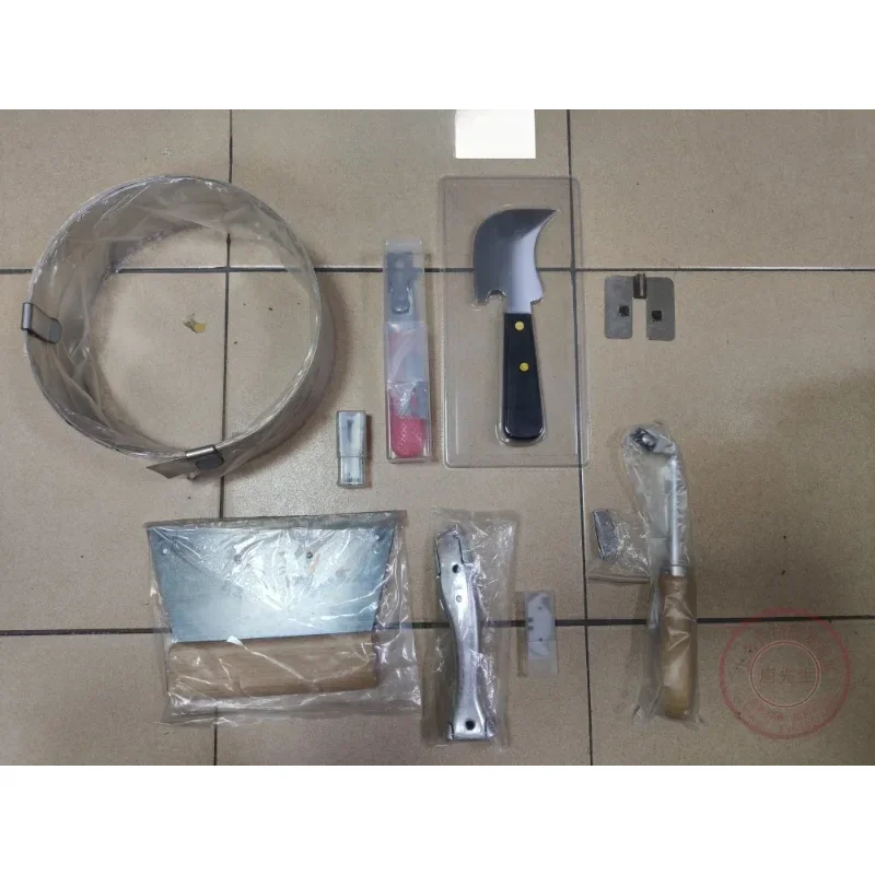 Straight through hot air gun accessories, slotted blade, steel ruler hook, HT1600 heating core, 123.805
Straight through hot air gun accessories, slotted blade, steel ruler hook, HT1600 heating core, 123.805
