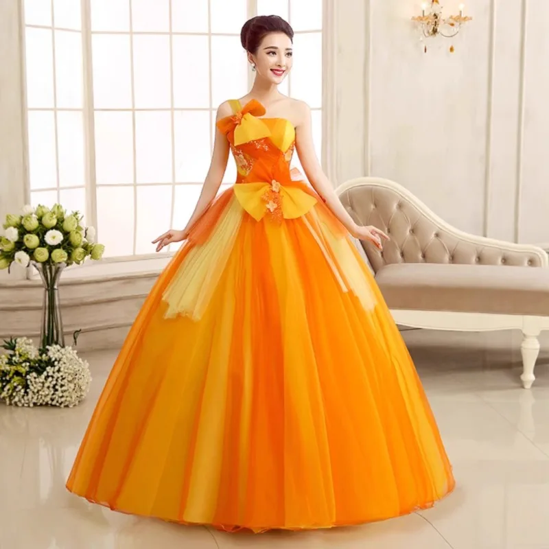 Новинка 2023 года, женское длинное вечернее платье из цветной пряжи с вышивкой, модное, элегантное, утягивающее платье для выступлений, платье-понг соло
Новинка 2023 года, женское длинное вечернее платье из цветной пряжи с вышивкой, модное, элегантное, утягивающее платье для выступлений, платье-понг соло