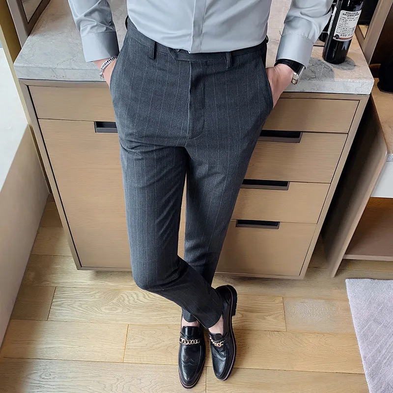 Мужские облегающие брюки-чиносы с удобным эластичным принтом, индивидуальным корейским стилем для деловой повседневной и повседневной одежды 28-42
Мужские облегающие брюки-чиносы с удобным эластичным принтом, индивидуальным корейским стилем для деловой повседневной и повседневной одежды 28-42