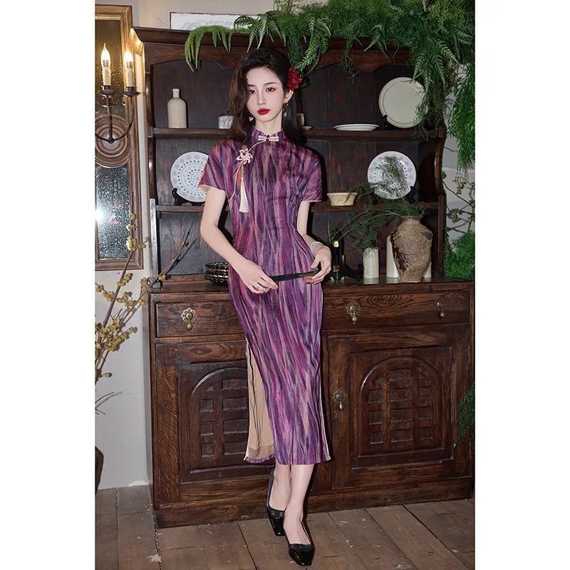 Women Qipao Summer Traditional Chinese Cheongsam Vintage Classic Striped Print Satin Sexy Slim Banquet Dress
Women Qipao Summer Traditional Chinese Cheongsam Vintage Classic Striped Print Satin Sexy Slim Banquet Dress