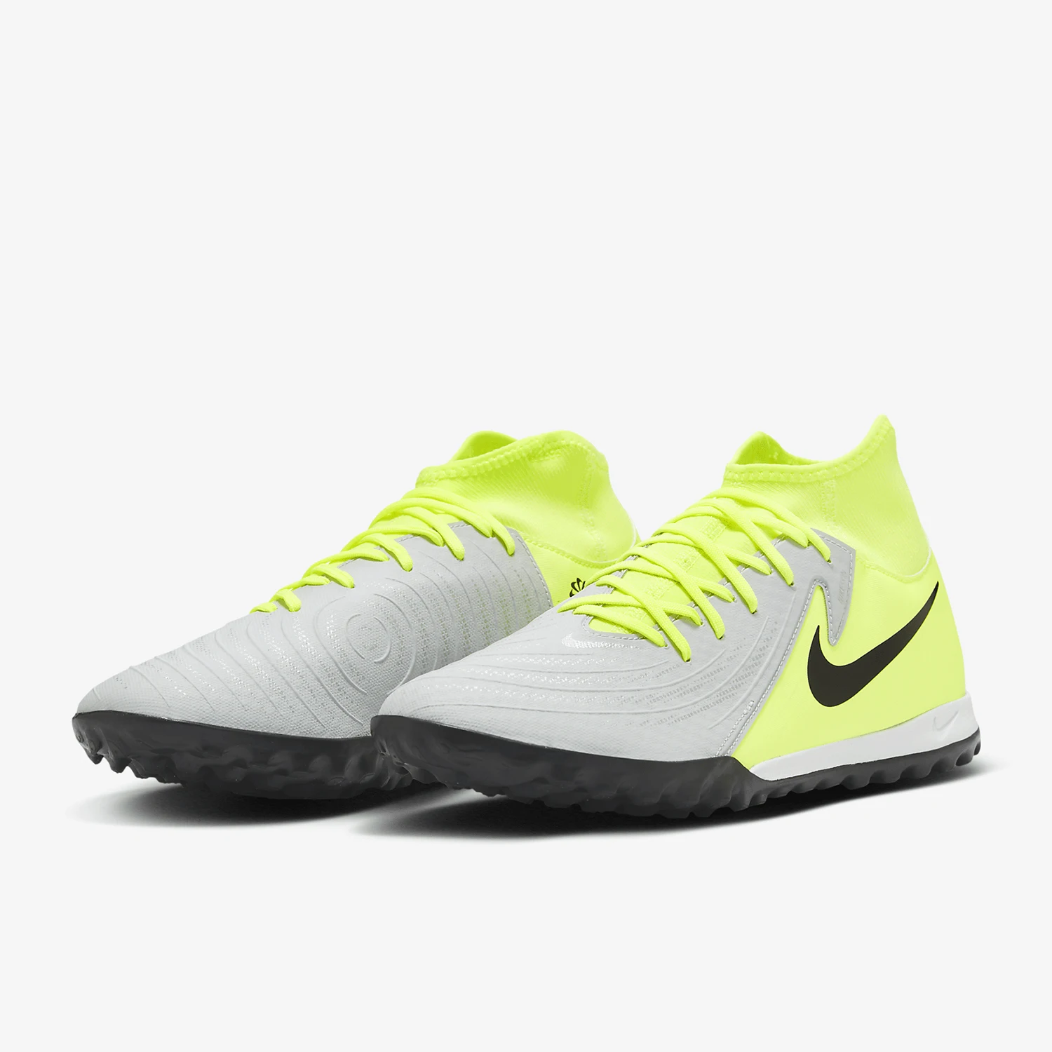 Оригинальные новые мужские кроссовки Nike для игры на искусственном газоне с мягкой подкладкой FJ2566-003
Оригинальные новые мужские кроссовки Nike для игры на искусственном газоне с мягкой подкладкой FJ2566-003