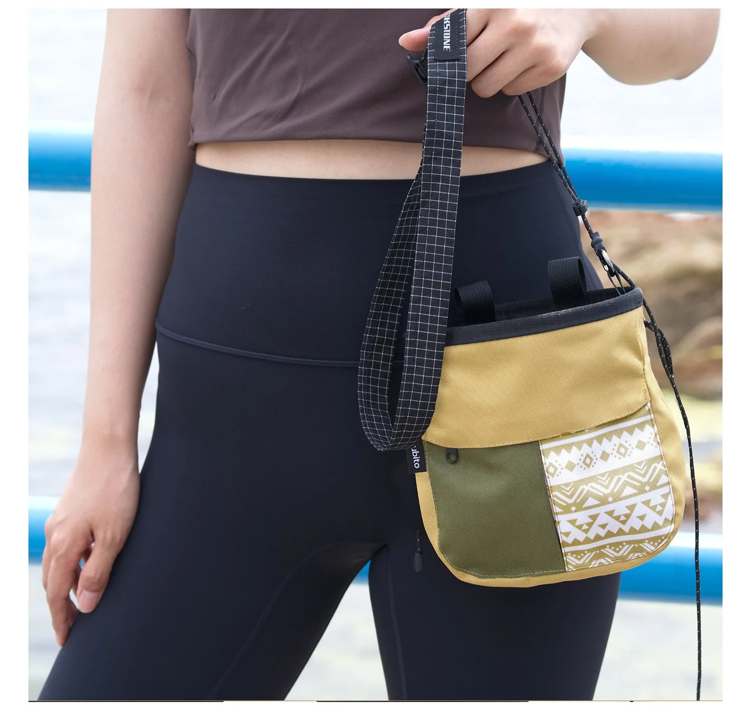 Outdoor Rock Climbing Magnesium Powder Bag Gymnastics Anti Slip Powder Bag Large Capacity Fitness Talc Powder Storage Bag
Outdoor Rock Climbing Magnesium Powder Bag Gymnastics Anti Slip Powder Bag Large Capacity Fitness Talc Powder Storage Bag