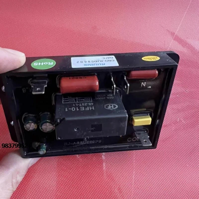 Good Price RJ-ASSU220P5 Single-Phase Heat Pump Soft Starter Suitable for 220V 4Hp/5Hp Air Conditioner
Good Price RJ-ASSU220P5 Single-Phase Heat Pump Soft Starter Suitable for 220V 4Hp/5Hp Air Conditioner