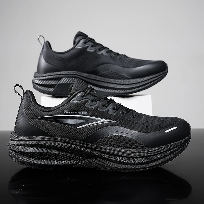 Sports and leisure shoes, men's shoes, marathon oversized air cushioned shoes, fly woven all season rubber, wear-resistant, anti
Sports and leisure shoes, men's shoes, marathon oversized air cushioned shoes, fly woven all season rubber, wear-resistant, anti