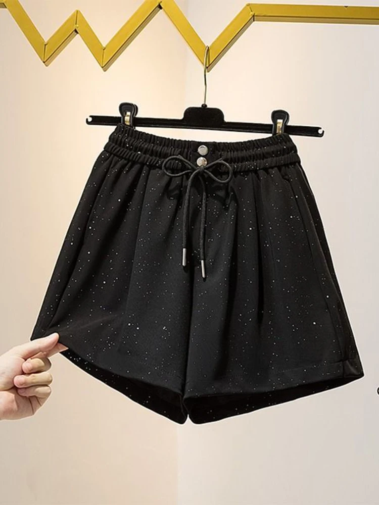 Women‘s High Waisted Elastic Waist Shorts Summer Star Rhinestone Casual Loose Fit Comfort Fashion Versatile Shorts 40-100kg
Women‘s High Waisted Elastic Waist Shorts Summer Star Rhinestone Casual Loose Fit Comfort Fashion Versatile Shorts 40-100kg