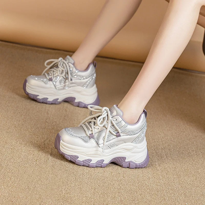 Женские повседневные туфли 2026: новая весенне-осенняя модная универсальная модель на толстой подошве
Женские повседневные туфли 2026: новая весенне-осенняя модная универсальная модель на толстой подошве