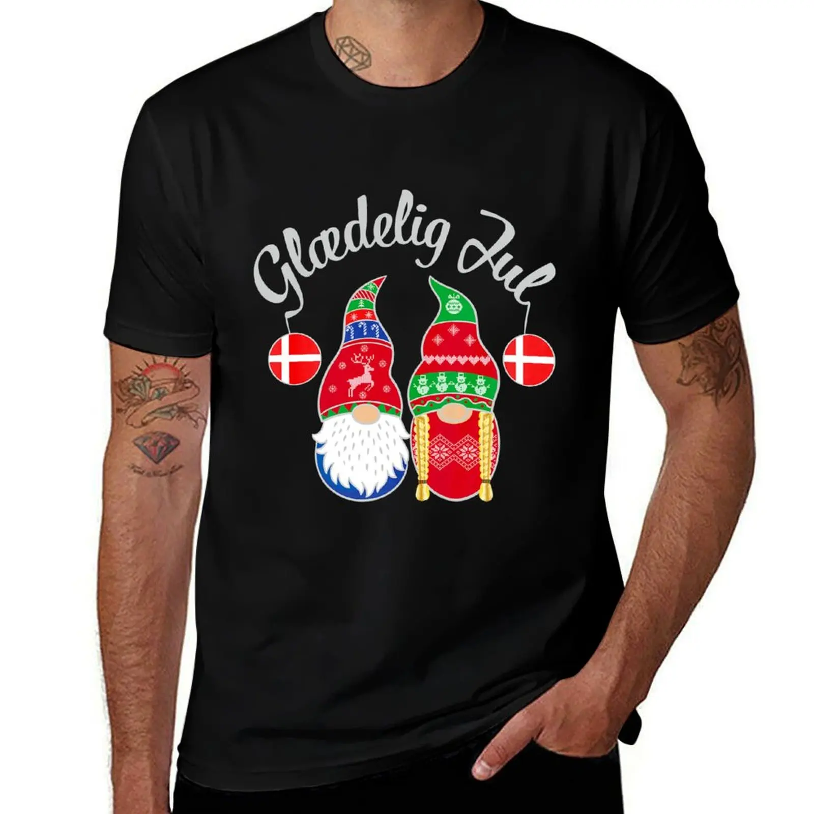 Glaedelig Jul Danish Merry Christmas Denmark Nisse T-Shirt men t shirt cotton 100% man t shirt summer T-Shirt
Glaedelig Jul Danish Merry Christmas Denmark Nisse T-Shirt men t shirt cotton 100% man t shirt summer T-Shirt