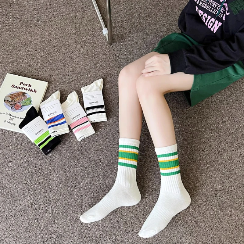 New Fashion Colorful Striped Sports Socks for Men Women Fitness Cycling Running Basketball Socks Student Couple Casual Socks
New Fashion Colorful Striped Sports Socks for Men Women Fitness Cycling Running Basketball Socks Student Couple Casual Socks