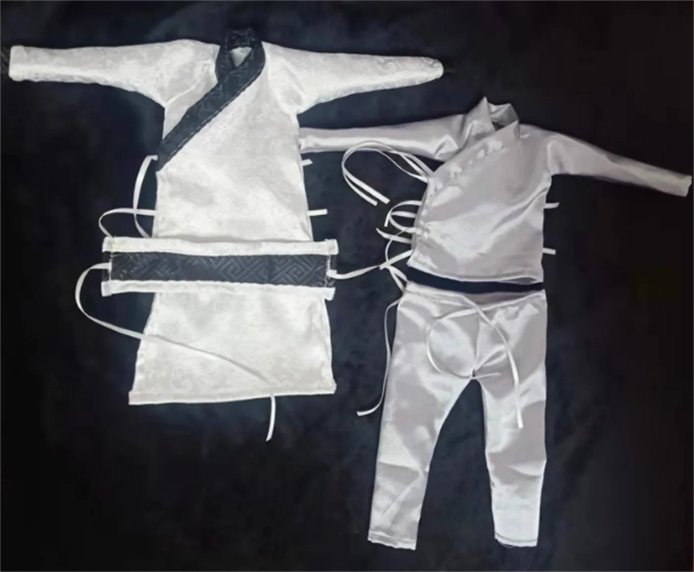 1/6 Chinese Ancient Soldier Clothes Three Kingdoms Series Hanfu Costume Shirt Suit for 12inch Figure Clothing Toys
1/6 Chinese Ancient Soldier Clothes Three Kingdoms Series Hanfu Costume Shirt Suit for 12inch Figure Clothing Toys