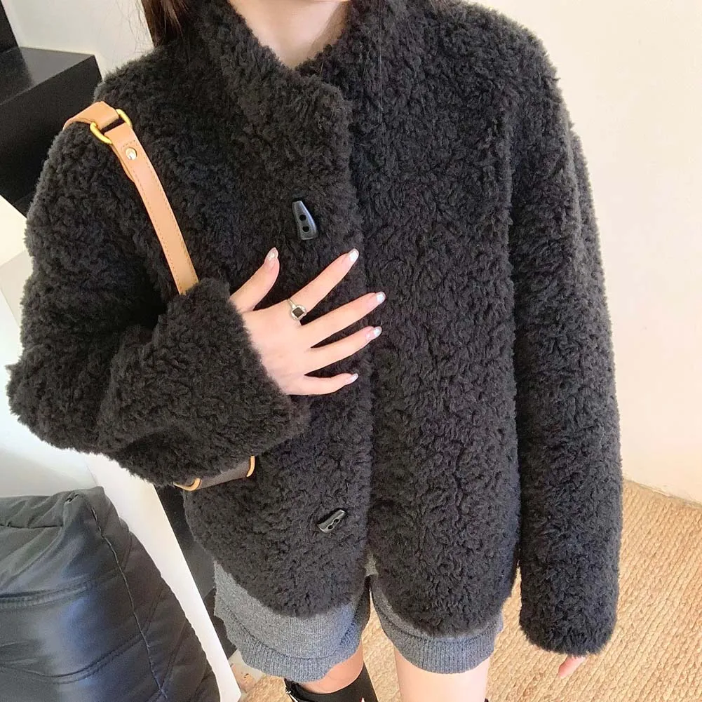 Lamb Fur Crop Coats Women Long Sleeve Button Vintage Jacket Fall Winter All Match Thick Warm Preppy Outwear
Lamb Fur Crop Coats Women Long Sleeve Button Vintage Jacket Fall Winter All Match Thick Warm Preppy Outwear