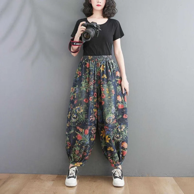 Women Vintage Floral Denim Pants Spring High Waist Baggy Cropped Trousers Loose Fit Wide Leg Capris Casual Streetwear
Women Vintage Floral Denim Pants Spring High Waist Baggy Cropped Trousers Loose Fit Wide Leg Capris Casual Streetwear