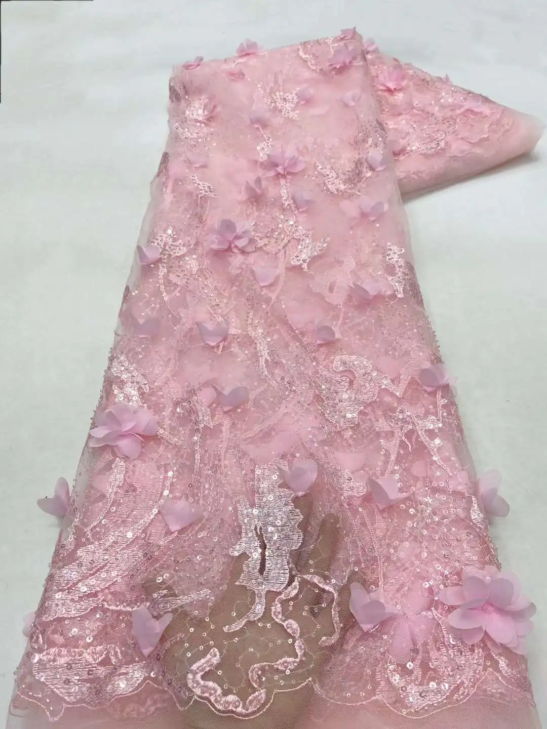 2024 Latest African 3D Flower Lace Fabric Dubai Sequins Tulle Lace Fabric Embroidered Applique Nigerian Fabric For Sewing Dress
2024 Latest African 3D Flower Lace Fabric Dubai Sequins Tulle Lace Fabric Embroidered Applique Nigerian Fabric For Sewing Dress